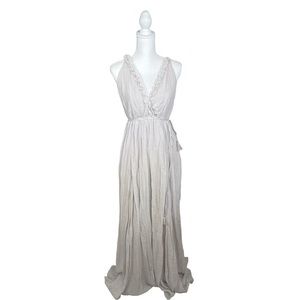 Juliet's Balcony Maxi Dress in Off White